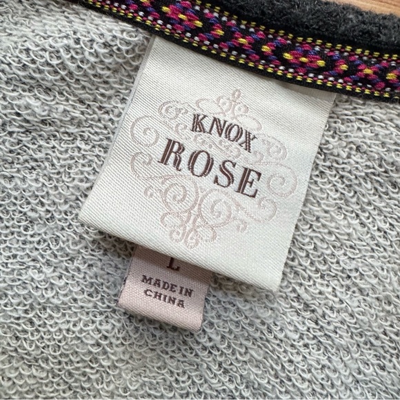 Knox Rose Heather Gray Floral Embroidered Pullover Sweatshirt Sweater L - Picture 9 of 10